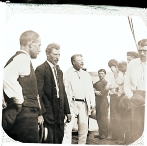 Image of President Roosevelt Meeting Crew of Roosevelt [Bartlett at Roosevelt's left]